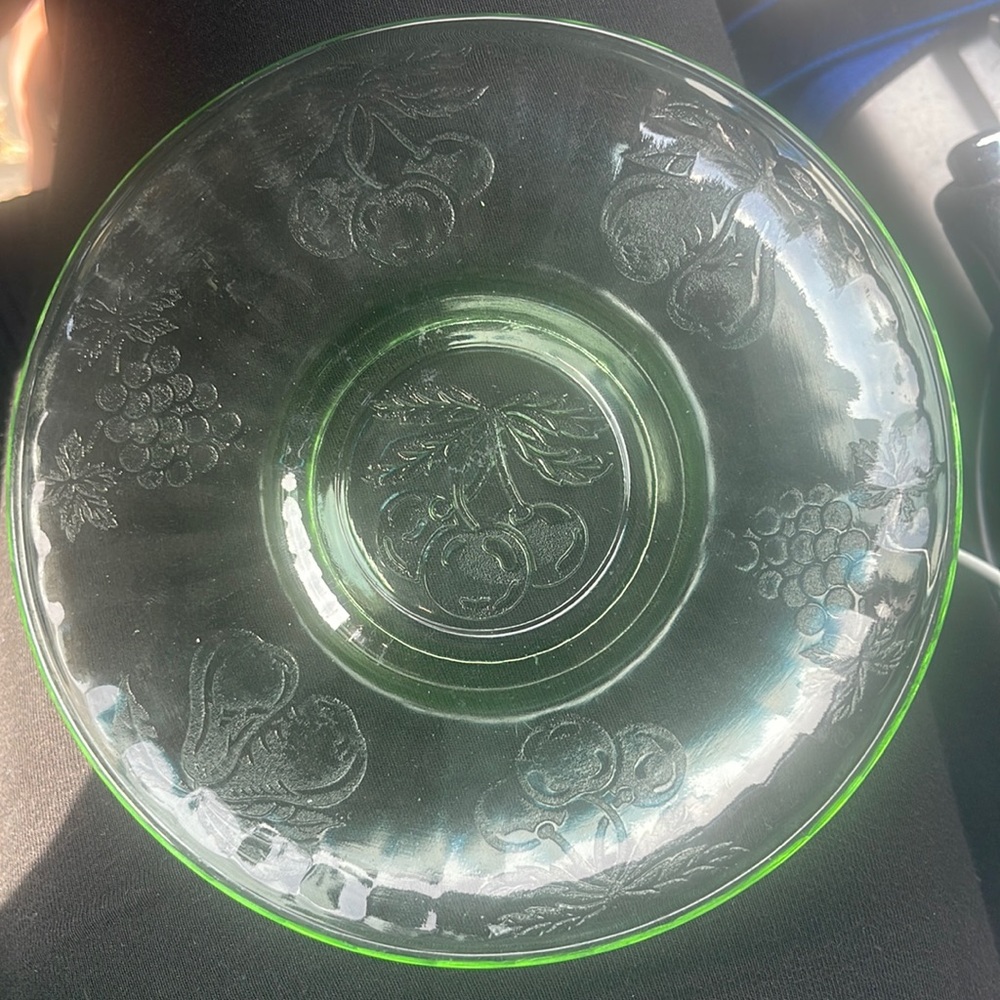 Green Depression Vaseline Uranium Glass Cherries Grapes Pears Saucer